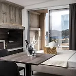 Apartment Luma