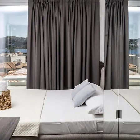 Luma Apartment